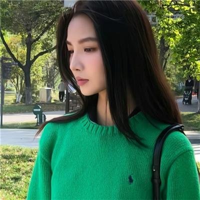 带着魔术盒的男人